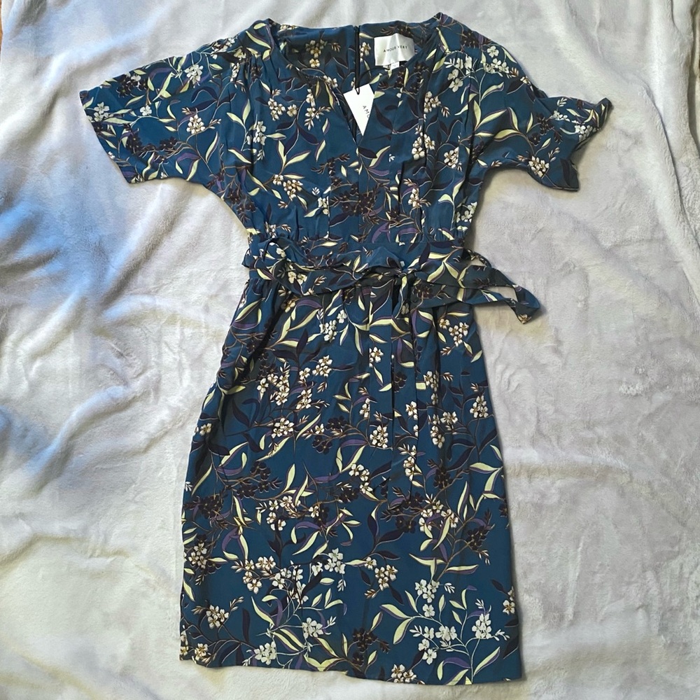 NWT Amour Vert Tamar silk midi dress in Lake Blue